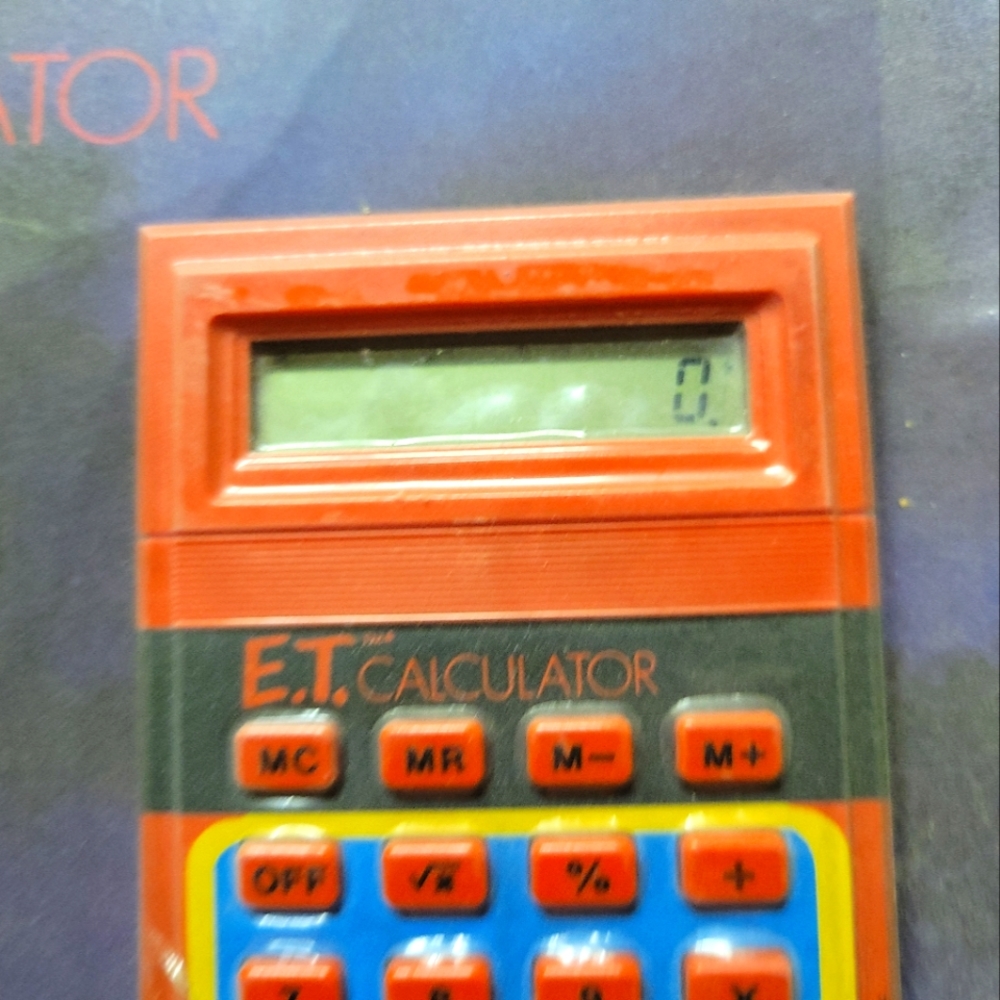 Texas instruments ET Calculator (2)